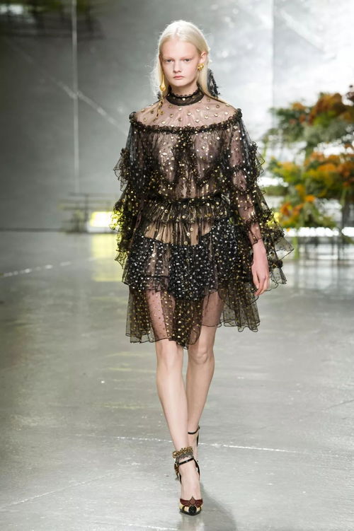 干貨分享 服裝設計效果圖中如何精準呈現薄紗面料的質感